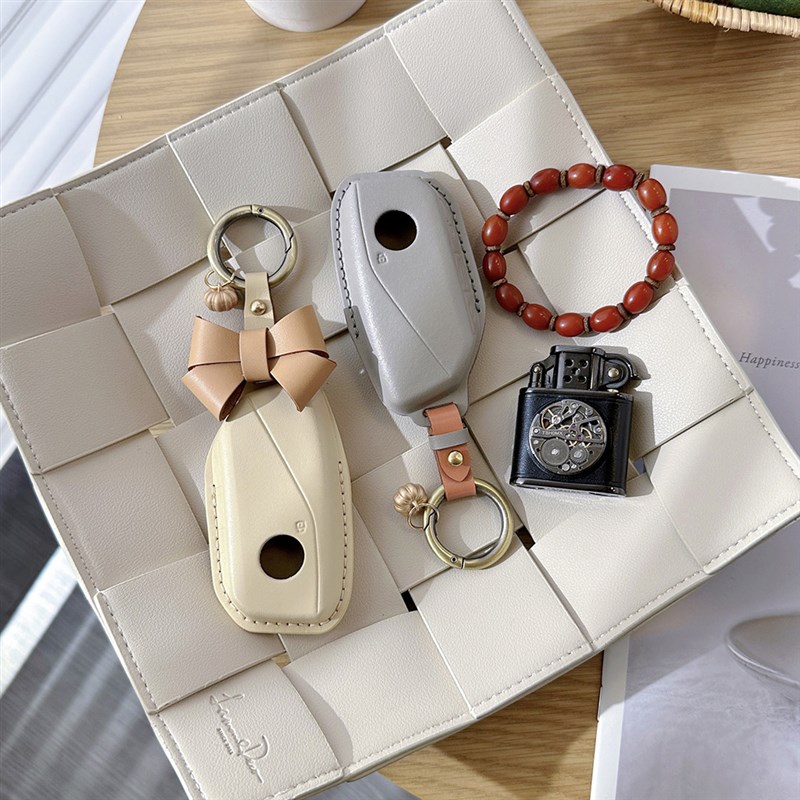 适用宝马钥匙套女2024新款X1钥匙扣 X5 IX 7系 X7 X6车钥匙套