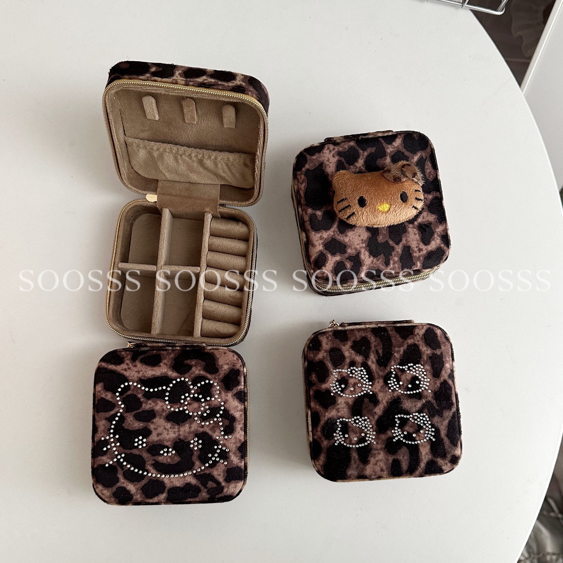 方形豹纹kitty凯蒂猫首饰盒便携