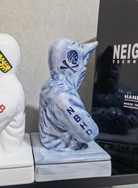 Neighborhood BAPE联名NBHD鲨鱼人偶复古蓝色白色香炉incense