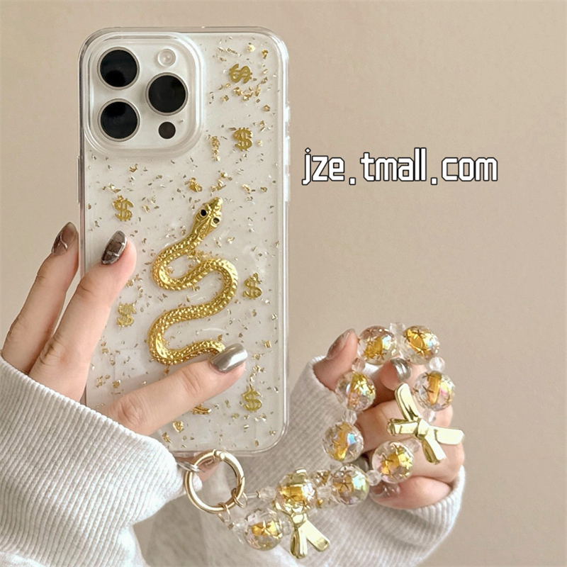 金箔滴胶金蛇手提链条适用苹果15手机壳iPhone16ProMax新款15pro防摔13女款小众12硅胶14pro本命年全包软壳套