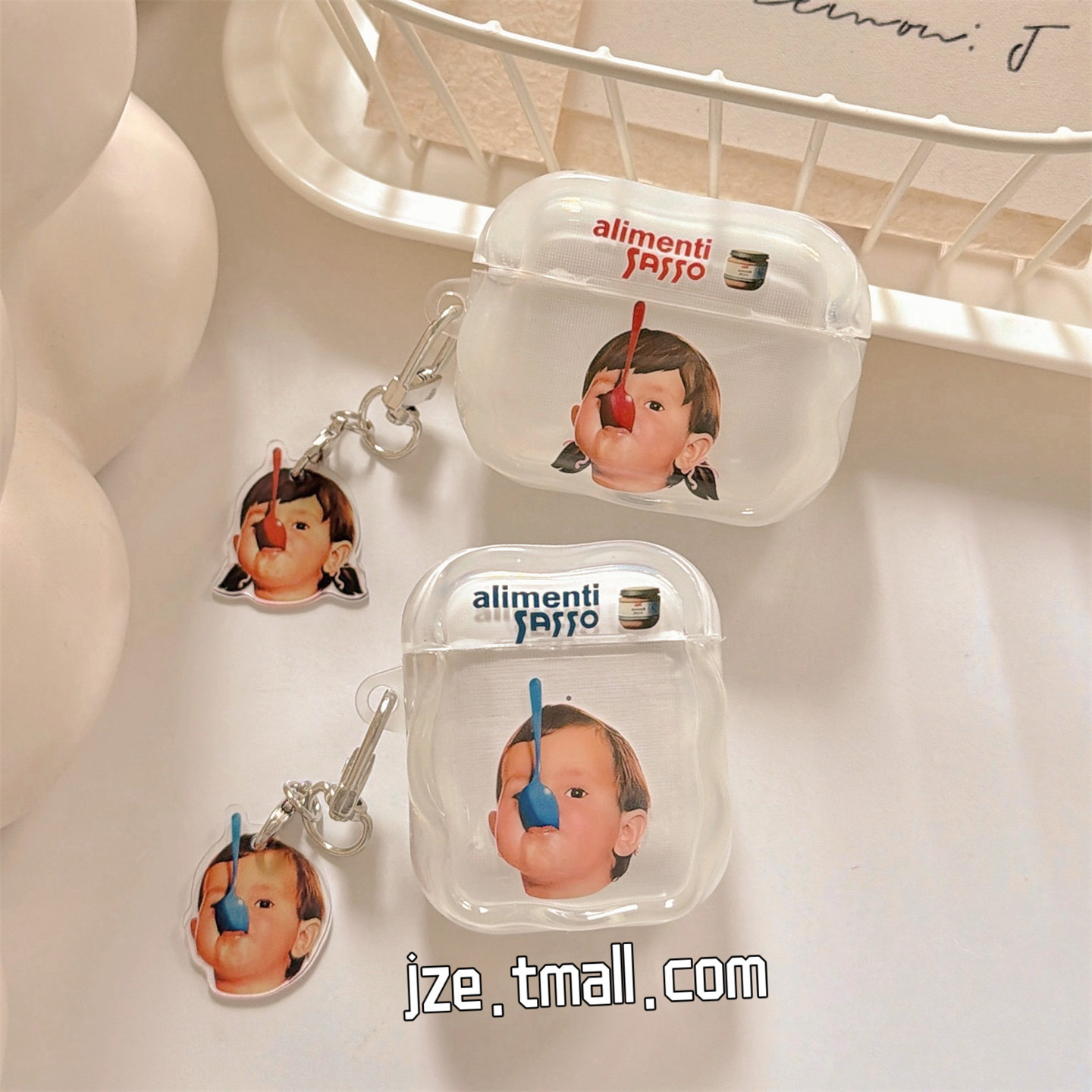 jze 小众欧美风男女孩情侣带挂件适用苹果AirPods4保护壳airpods1/2/3蓝牙无线耳机套airpodspro二三四代新款