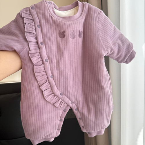 婴幼儿夹棉连体衣可爱花边哈衣