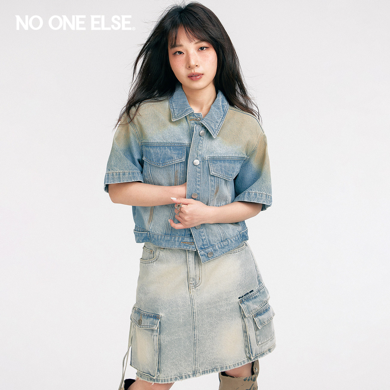 NO ONE ELSE宽松牛仔外套女2026夏季新款喷马骝做旧翻领短袖夹克图片