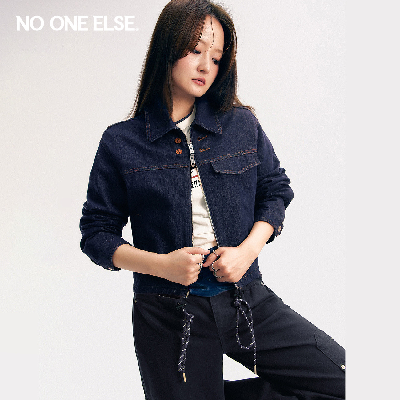 NO ONE ELSE宽松牛仔外套女士2026夏季新品口袋翻领长袖短款夹克