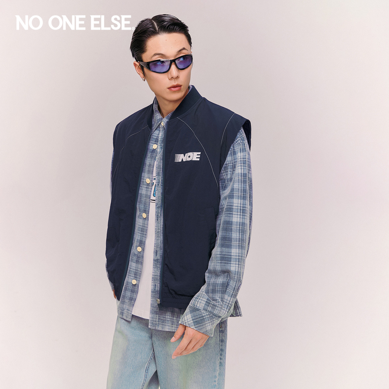 NO ONE ELSE字母印花立领马甲男女2026春秋新款复古运动机能马夹
