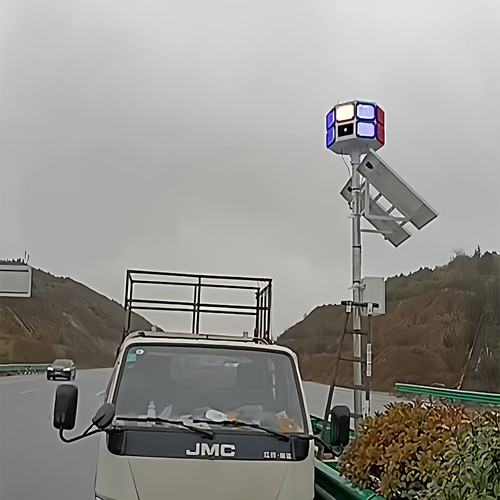 高速公路防疲劳声光报警器红蓝爆闪警示灯太阳能预警激光雷达感应