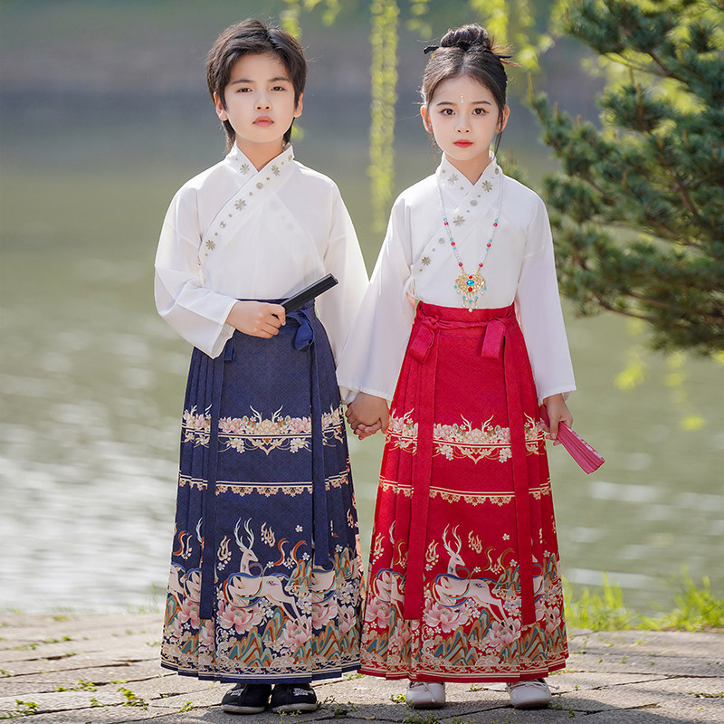 女童马面裙2025新款儿童秋冬汉服小女孩中国风古装新中式大童唐装