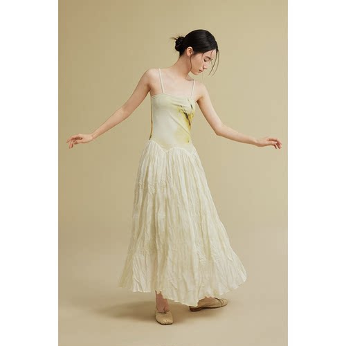 MURMURMI  清仓 弧形分割拼褶皱吊带裙（不支持退换 介意慎拍）