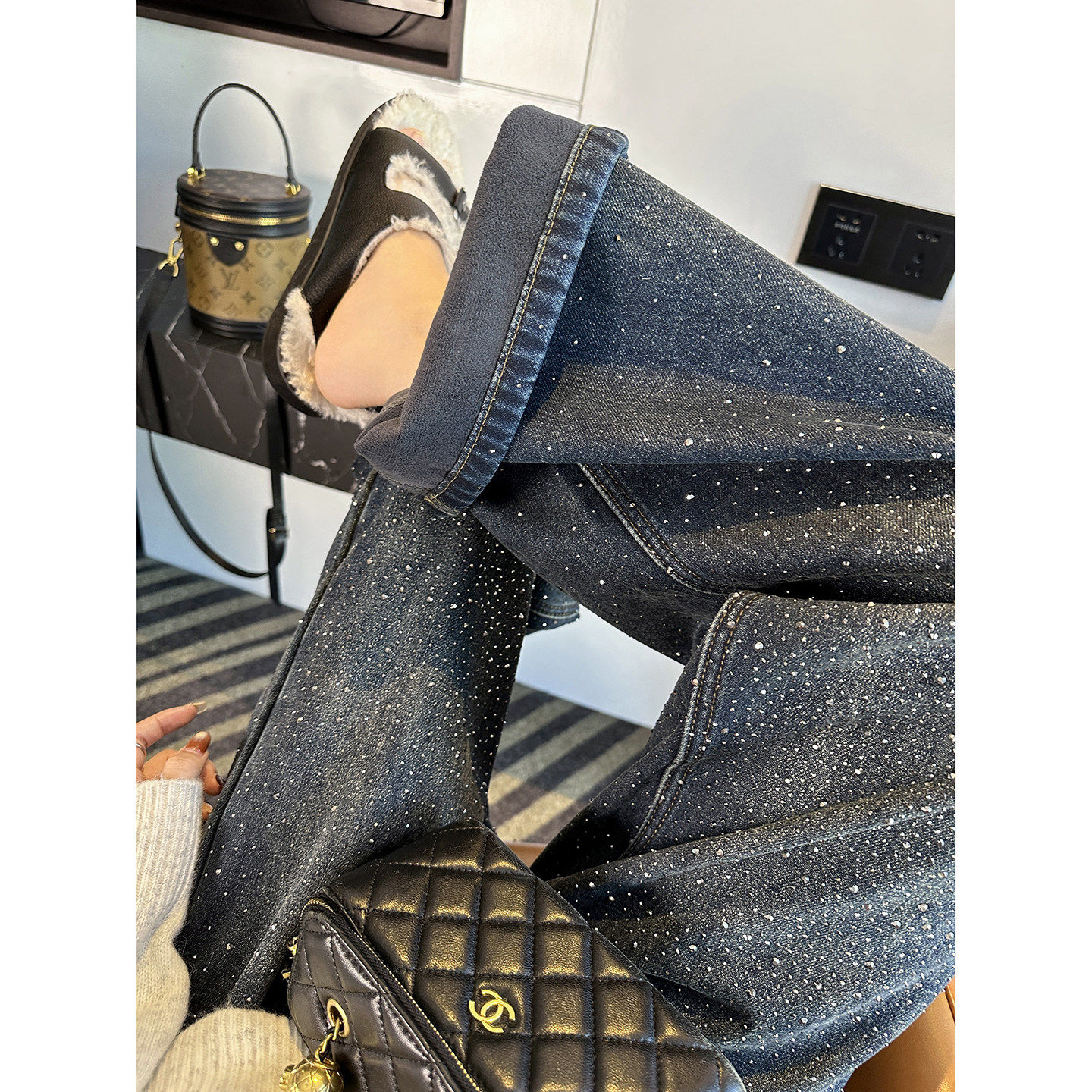 闪亮焦点！~细闪烫钻加厚绒阔腿牛仔裤女2025冬季新款宽松长裤子,女装/女士精品,牛仔裤,淘宝优惠券,粉丝福利购,淘宝优惠卷
