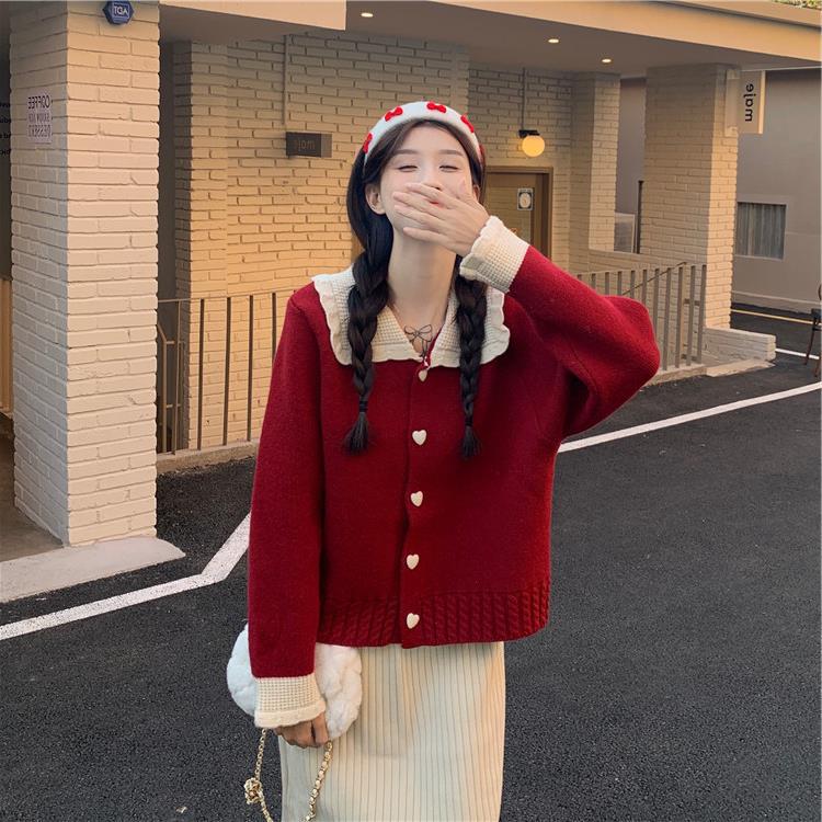 新年圣诞红色毛衣女秋季2025新款娃娃领撞色别致针织开衫外套秋冬