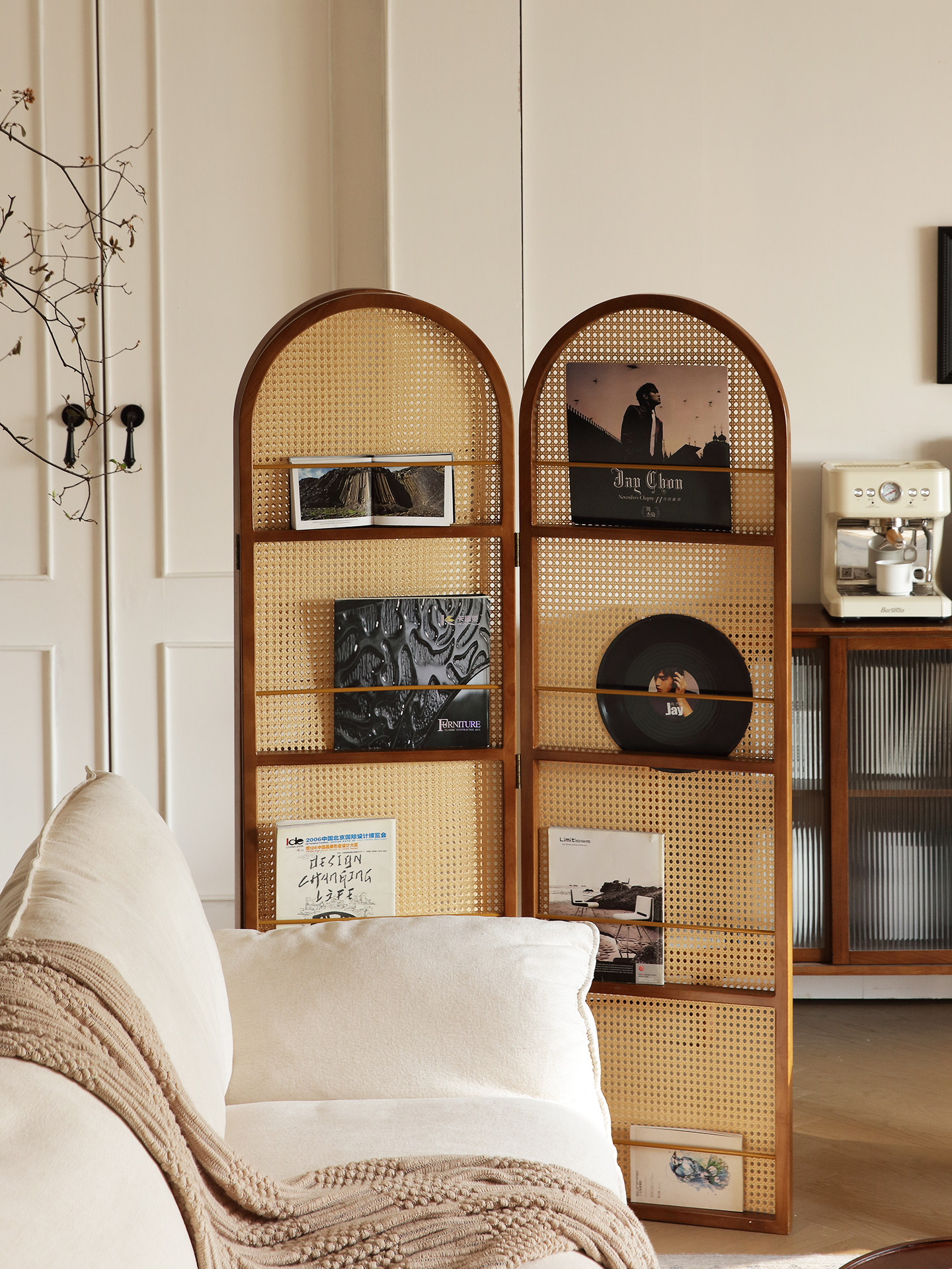 中式覆古实木藤编屏风隔断客厅2025新款移动置物书架遮挡简约玄关