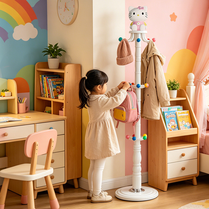 儿童衣服架子卡通可爱凯蒂猫家用室内简约宝宝落地挂衣架带存钱罐
