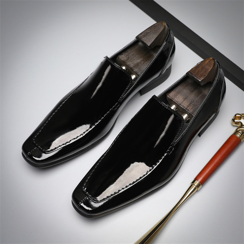 真皮英伦商务正装手工皮鞋男一脚蹬小方头西装婚鞋亮面漆皮工作鞋