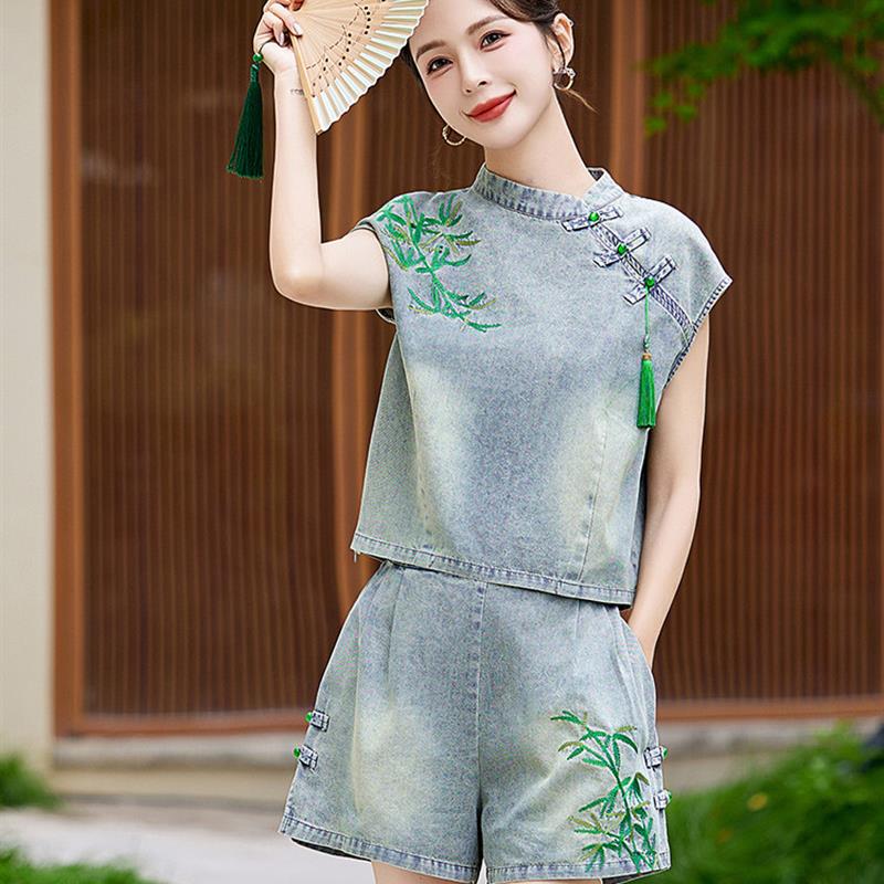 新中式刺绣牛仔套装女2025夏装薄款小个子复古洋气减龄短裤两件套