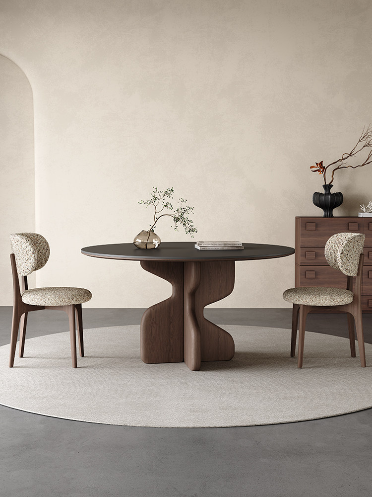 哑光岩板圆桌中古风家用2024新款现代简约设计师款实木餐桌圆形