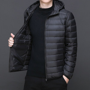 高档正品牌轻薄款羽绒服男短款2024冬季新款休闲连帽男装品牌潮流