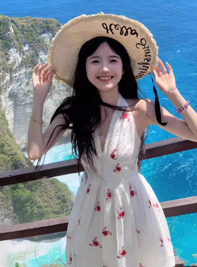 无袖V领挂脖连衣裙夏季新款温柔气质收腰显瘦连衣裙仙气超仙森系