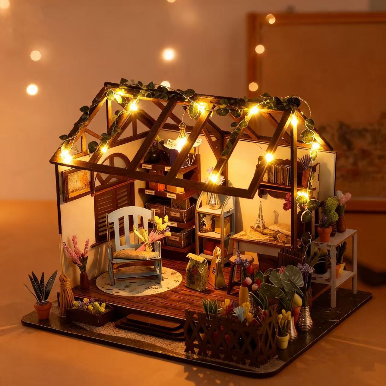 diy手工复古风摇椅小木屋拼装花房子迷你微缩景观模型屋圣诞玩具