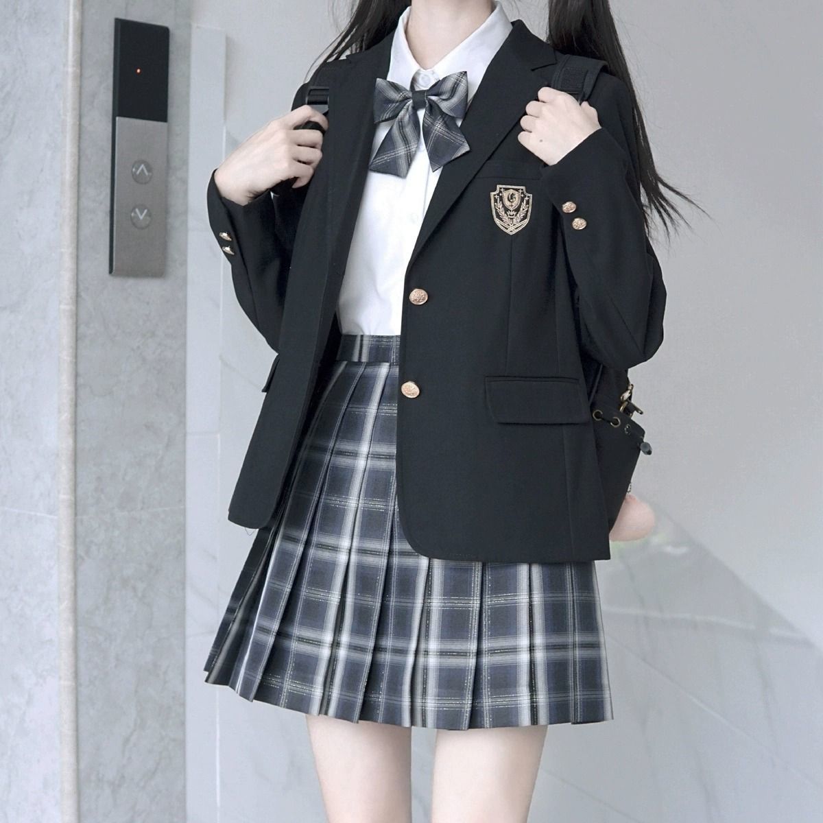 2025春季新款jk制服西装女学院风校供2粒扣西服优质涤纶面料甜美