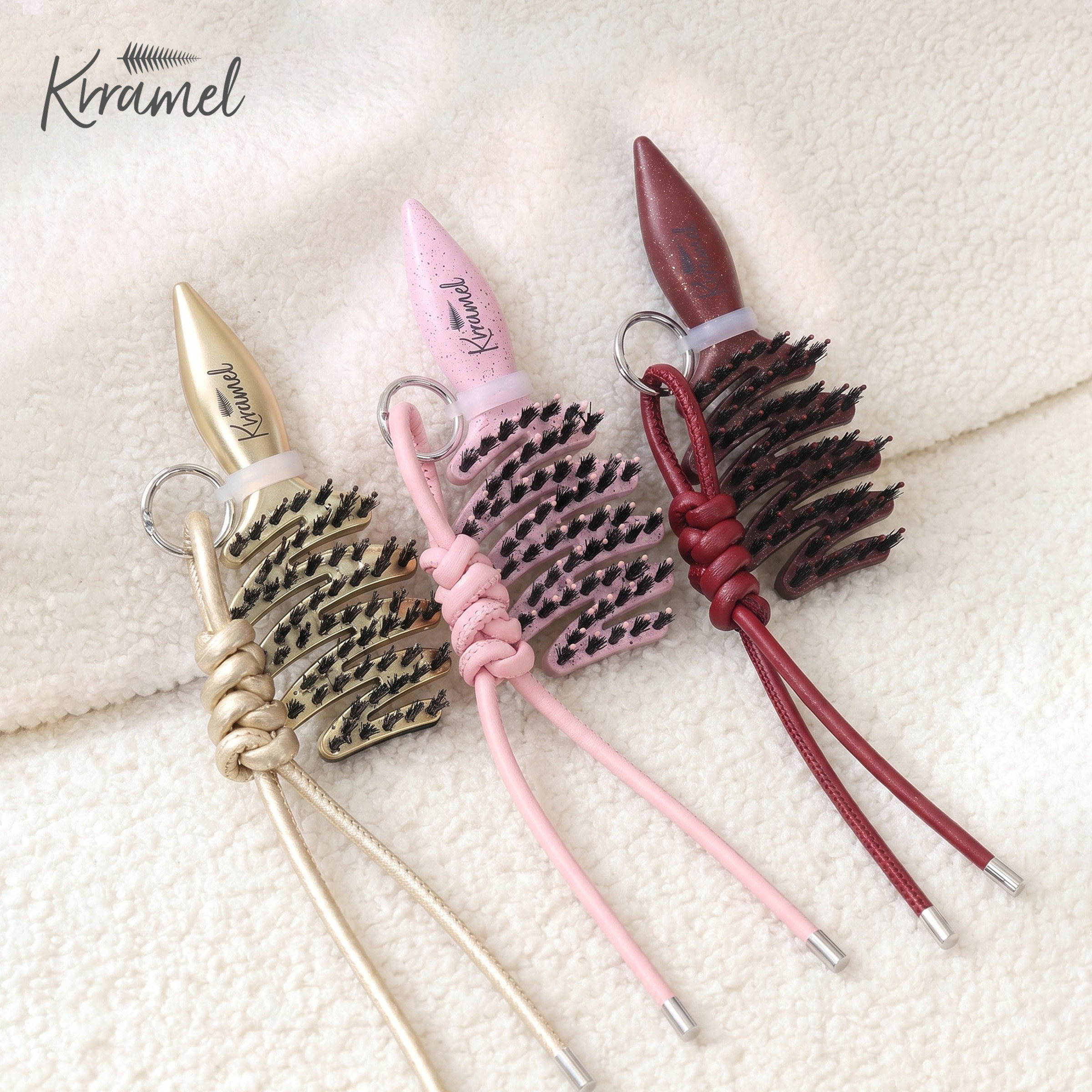 KRRAMEL新款迷你小梳子挂件图片