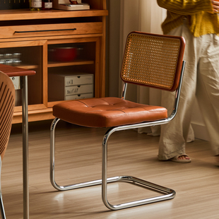 中古风餐椅不锈钢椅子实木复古靠背椅藤编家用凳子2025新款餐桌椅