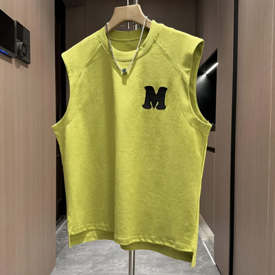 字母无袖背心前短后长潮牌
