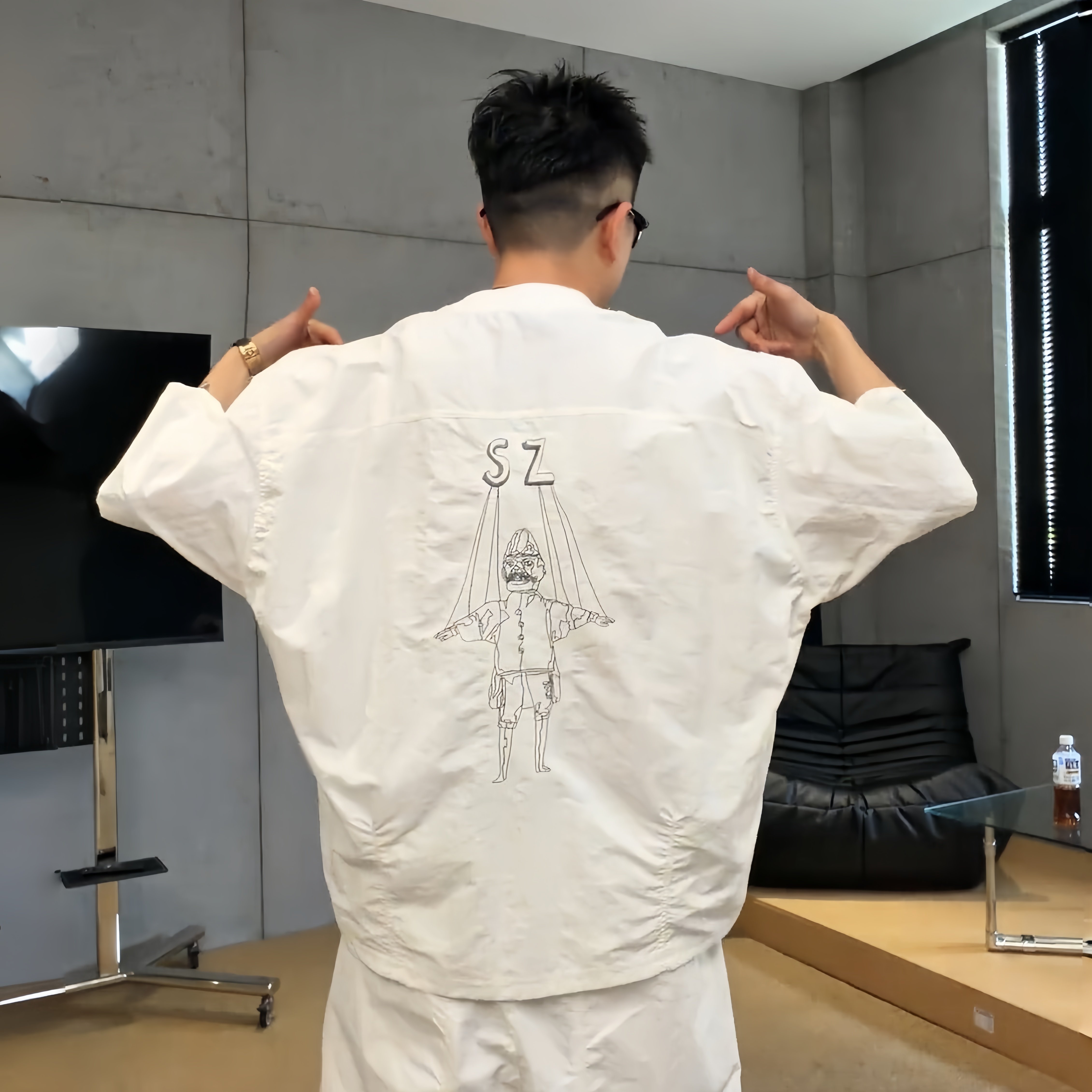 夏季新款美式重磅蝙蝠袖圆领短袖男潮流刺绣宽松百搭休闲轮廓T恤