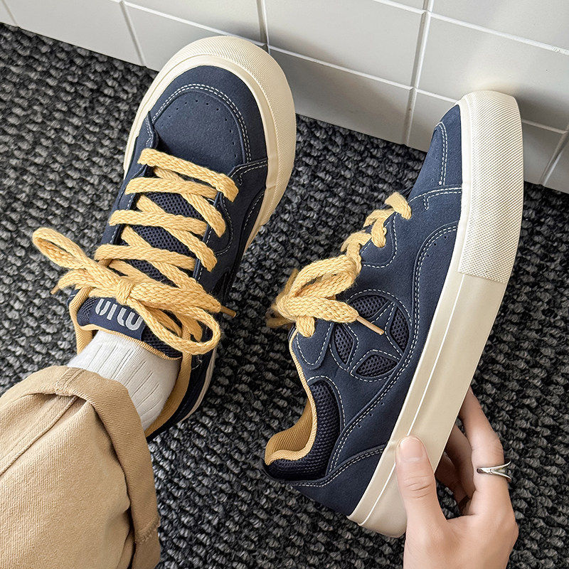 鞋子2026冬季新款休闲板鞋百搭青少年学生潮流低帮小众面包鞋,流行男鞋,休闲板鞋,淘宝优惠券,粉丝福利购,淘宝优惠卷