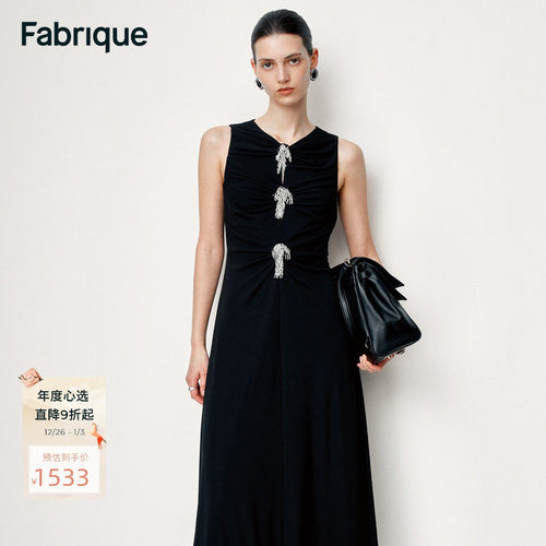 Fabrique重工设计感赫本小黑裙