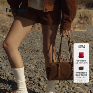 Fabrique Monti波士顿长款焦糖棕色绒面牛皮单肩法棍腋下包中号女
