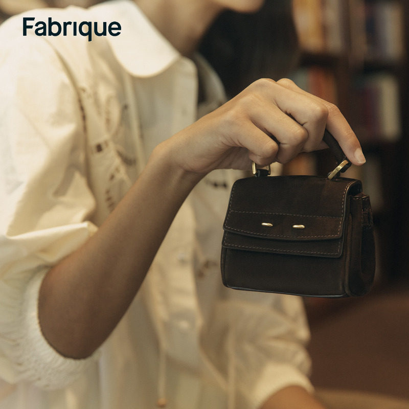 Fabrique雾面/牛皮 mini超迷你小包高级感小废包耳机包包挂可爱
