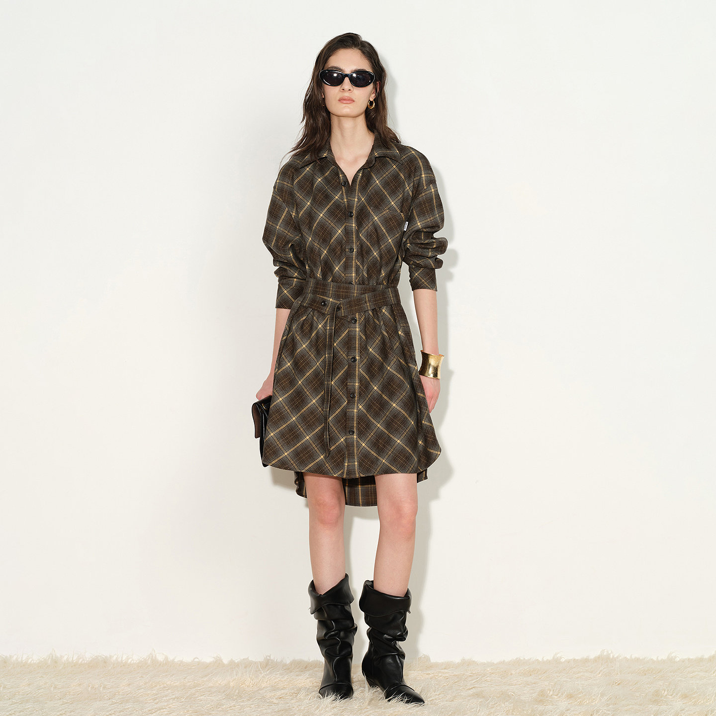 Fabrique 深棕格纹法兰绒围裹式衬衫连衣裙女士2026年早秋新品图片