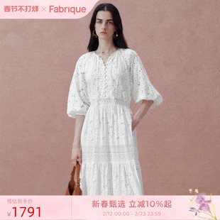 Fabrique白色蕾丝花卉棉质泡泡袖连衣裙2025夏休闲通勤风度假伞裙