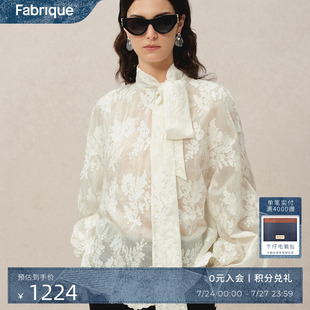 精致女 Fabrique 洛可可重工刺绣花卉上衣女2025春季 飘带法式 衬衫