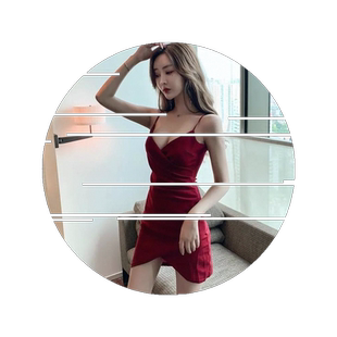 性感吊带连衣裙春夏新款包臀裙修身显瘦显白连体裙低胸露背夜场裙