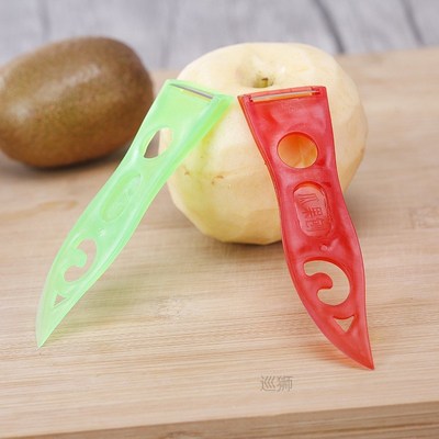 Old household practical peeler for melon and fruit peeler
