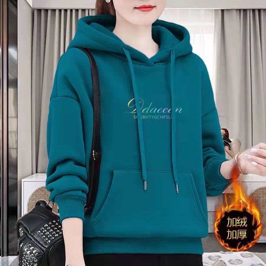 加绒加厚卫衣女新款保暖衫连帽减龄印花妈妈装长袖宽松大码女装潮