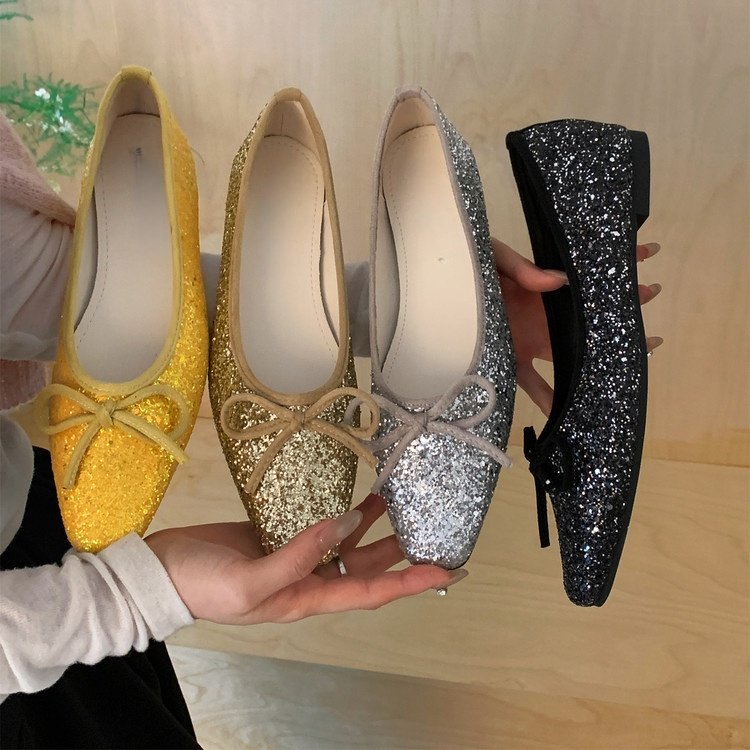 平底蝴蝶结舒适豆豆鞋仙女风亮片浅口单鞋软底一脚蹬温柔鞋奶奶鞋