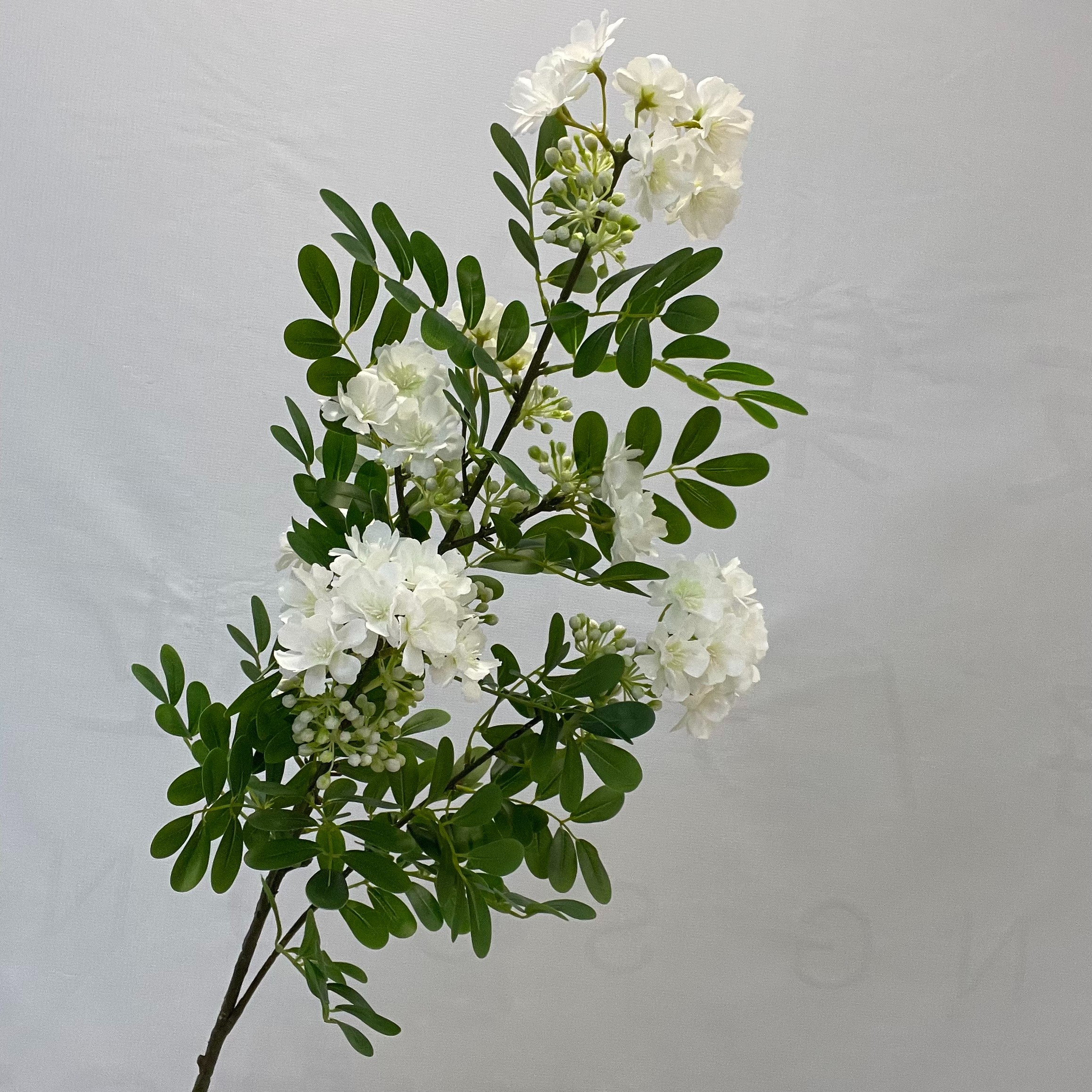 轻奢长枝仿真含笑花带绿叶假花客厅落地插花酒店民宿软装仿真花艺