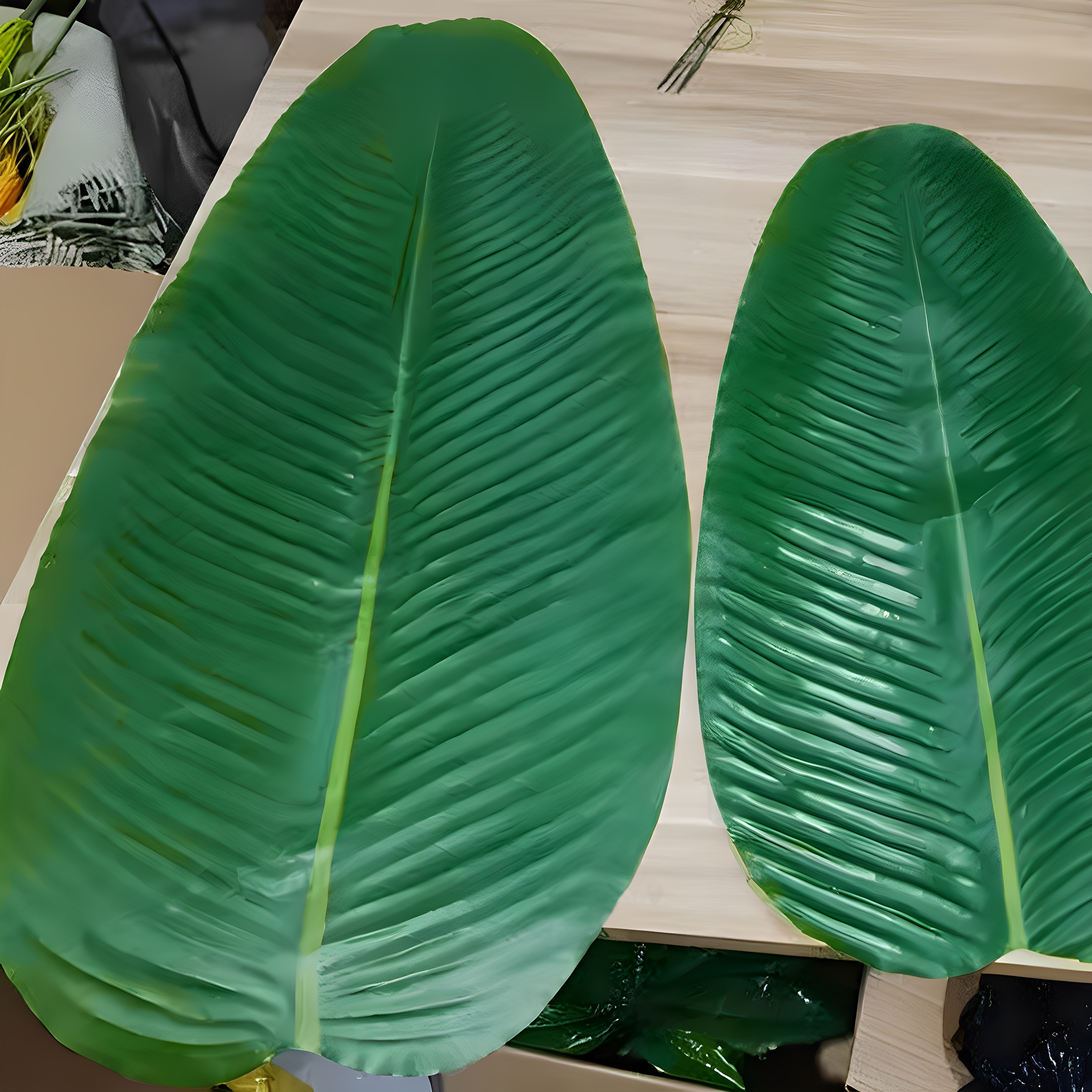 餐垫芭蕉叶荷叶仿真大绿叶子水果店垫底装饰假树叶塑料绿叶香蕉叶