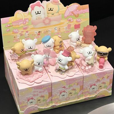 浪漫樱花线条小狗盲盒潮玩