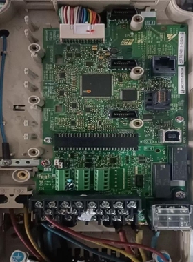 【议价】安川A1000 7.5KW/11KW变频器AB4A0023F