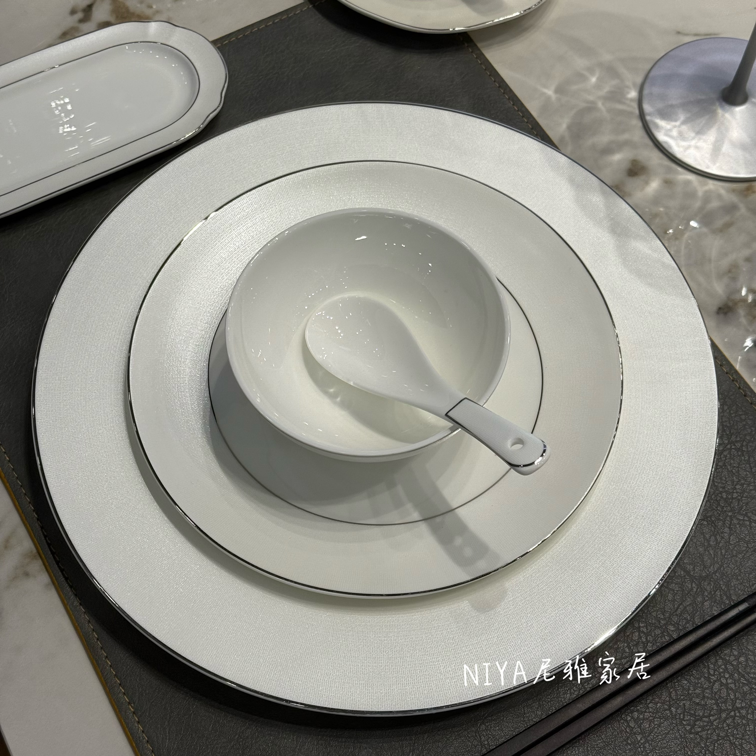 尼雅家居骨瓷餐具套装摆台现代轻奢会所招待酒店餐厅包厢商务宴请