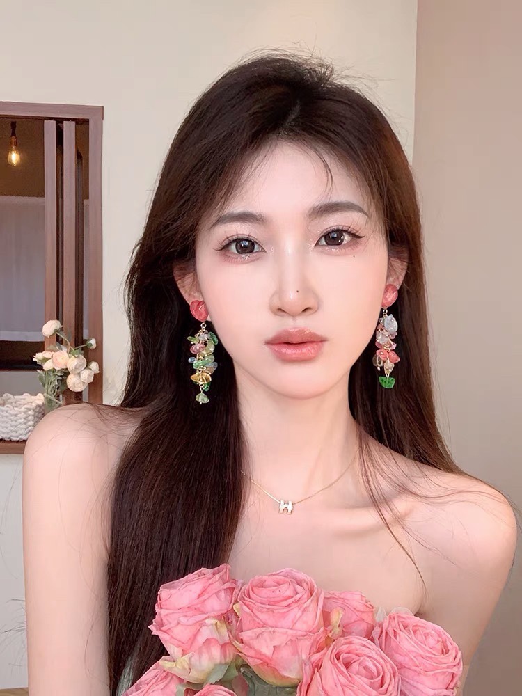 夏季彩色爱心碎石流苏耳环女