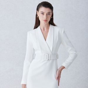 BRANDBYMEI西装裙新款女气质高级感V领小个子辣妹职业连衣裙白色