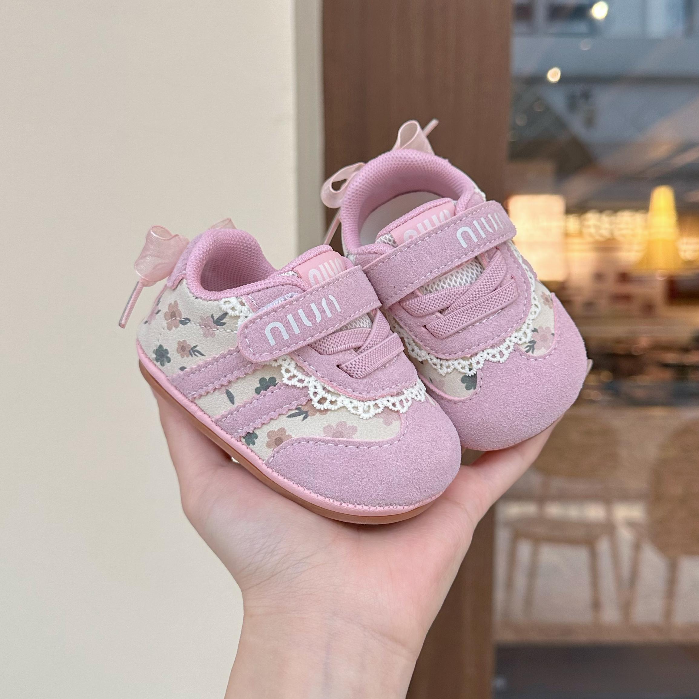 春秋季学步单鞋0-2岁婴幼儿软底防滑女宝宝百搭休闲鞋