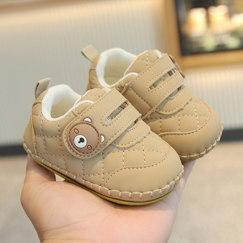 春秋季宝宝休闲学步鞋0-2岁女宝宝舒适包头防滑软底男宝9个月