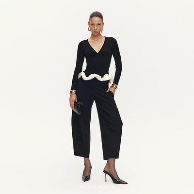 新款V领针织长袖针织毛衣上衣