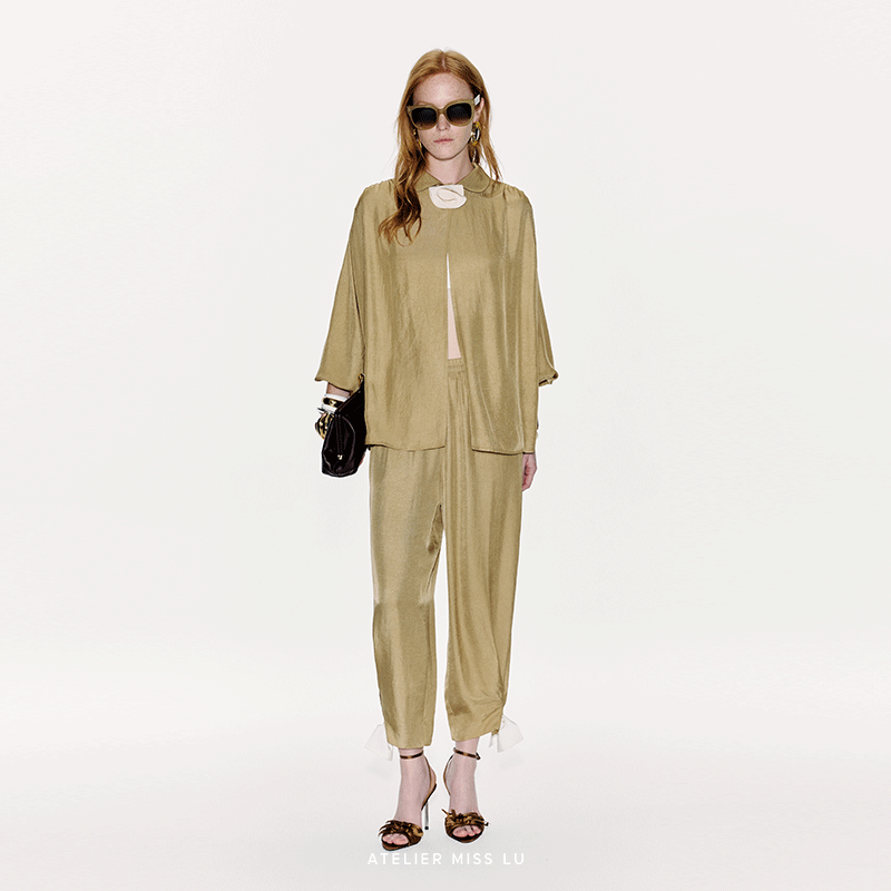 AtelierMissLu【琥珀松林】2025春夏立体兰花裁片拼接醋酸衬衫