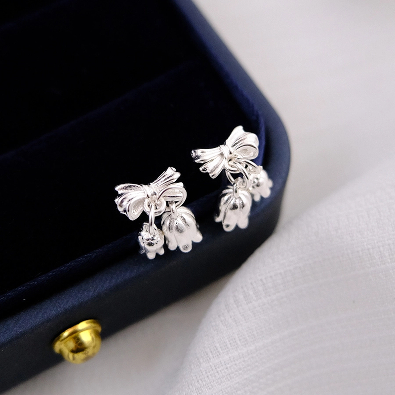 999纯银铃兰花蝴蝶结耳钉